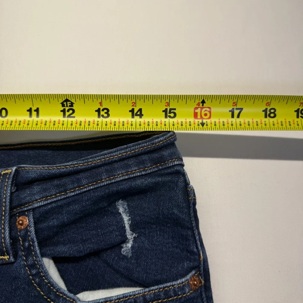 Levi's Ribcage Straight Ankle Distressed Jeans Dark Wash 31 Crop Wide Leg‎ Women